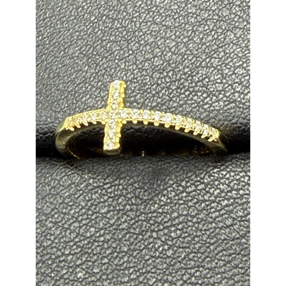 New Condition Gold Sterling Silver C.Z. Cross Ring Size 7 J16
